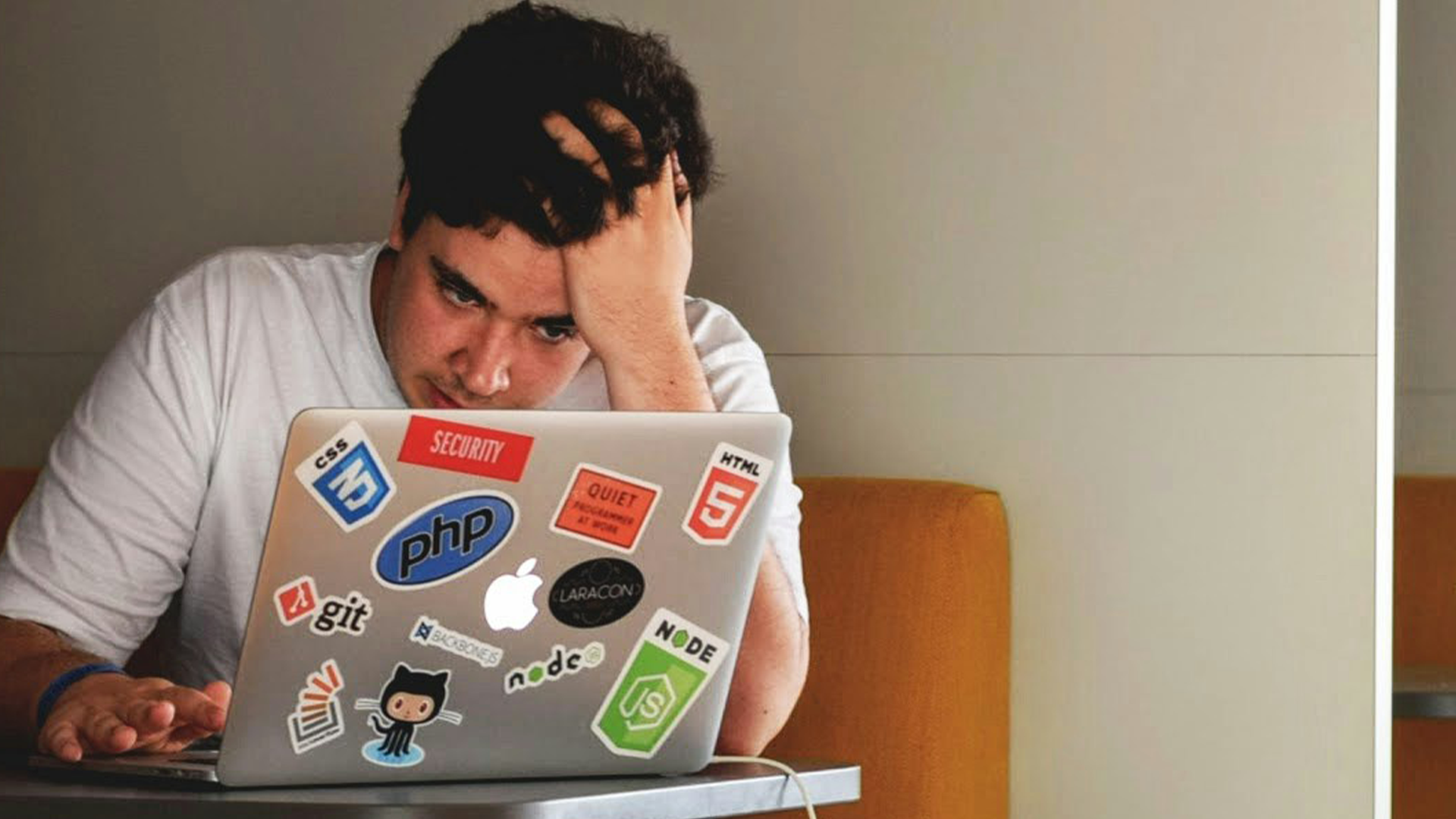 The 3 AM Incident Triage: A Tired Brain vs. The Truth